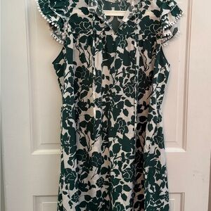 Green and White Floral Dress women’s XL